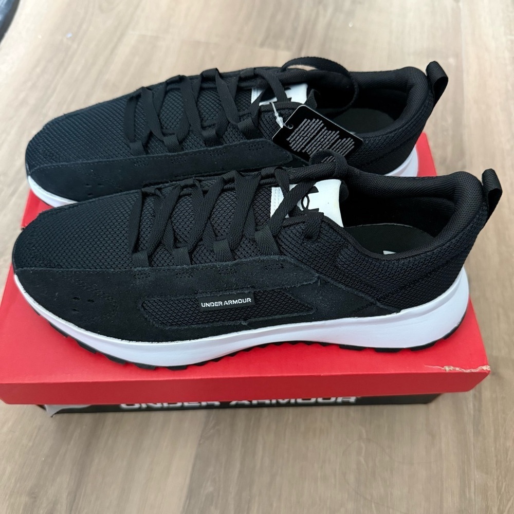 Under Armour UA Street Mirage Men’s Sneakers Black/White Size 11.5 Active Casual